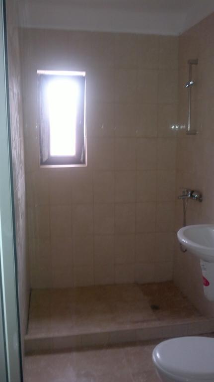 Lider Apartment Ivaylo Varna Buitenkant foto