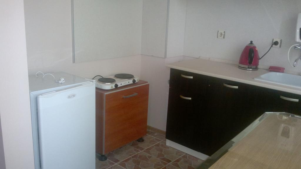 Lider Apartment Ivaylo Varna Buitenkant foto